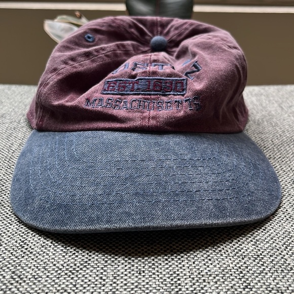 Newhattan Boston Baseball Cap with adjustable strap - Picture 12 of 17